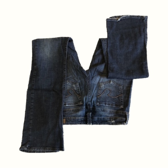 Women’s Dark Wash Low Rise Jeans | Size 9 Long | Regular Straight Fit - Picture 2 of 3